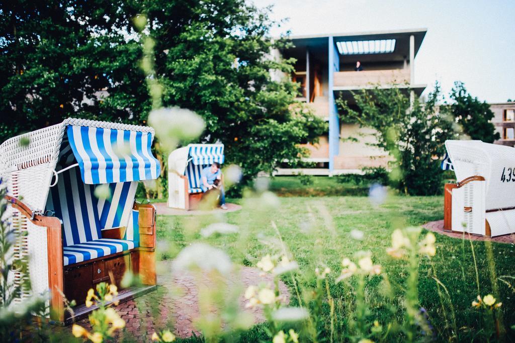 Ostseehotel Дирхаген Экстерьер фото